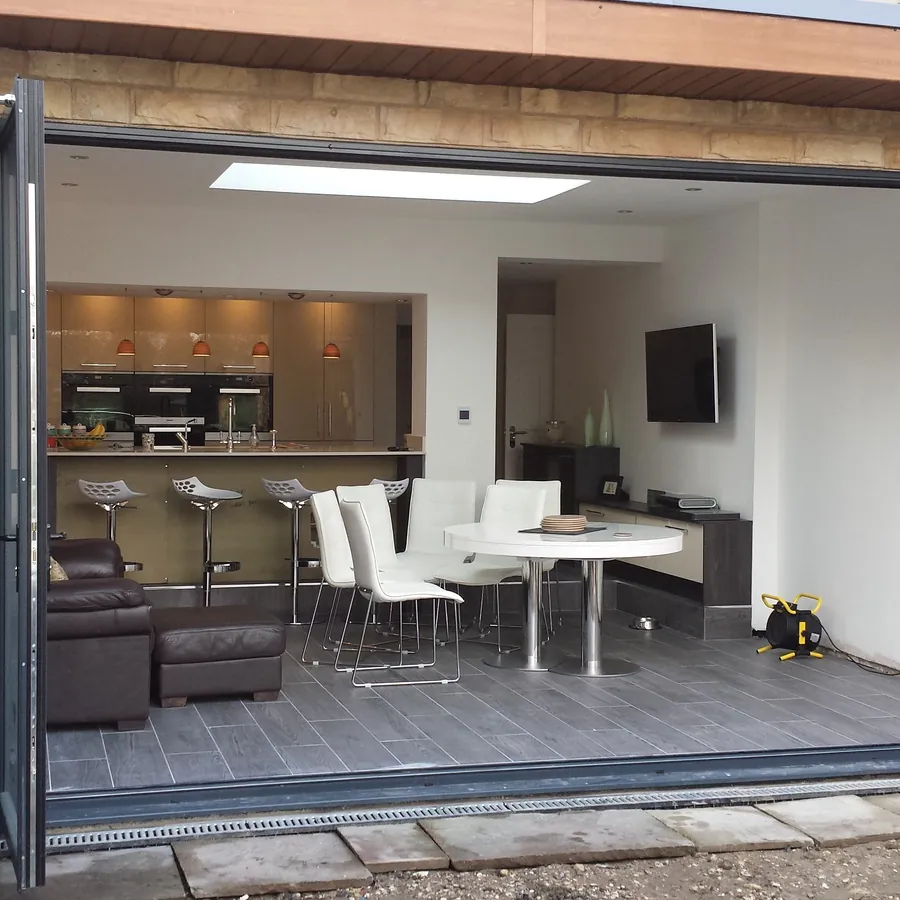 Bifold Kentish Town